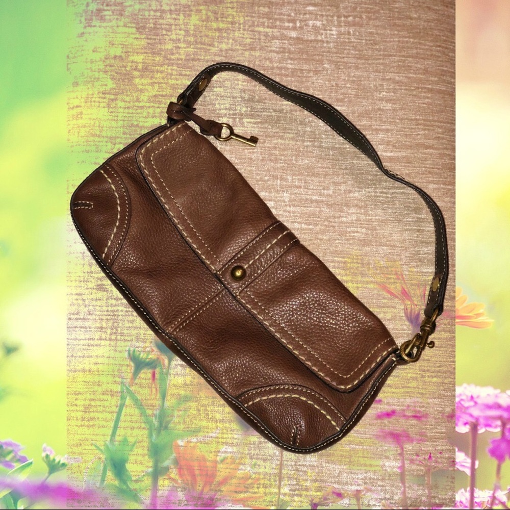 🔅 Flash sale 🔅Fossil Genuine Leather Purse 👜